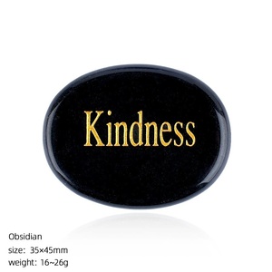 <span class=keywords><strong>Pierre</strong></span> de méditation en cristal naturel gravée avec des mots inspirants pour soulager l'<span class=keywords><strong>anxiété</strong></span>, vente en gros - Product Image 4