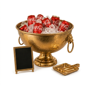 Seau à glace de luxe en métal doré avec socle et poignées décoratives pour refroidisseur de boissons, idéal pour les fêtes, les bars et la maison - Product Image 1