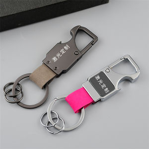 WELLFLYER <span class=keywords><strong>KECH</strong></span>-172 Vente en gros de porte-clés en cuir Ouvre-bouteille de bière Mousqueton LOGO personnalisable Cadeaux promotionnels pour hommes - Product Image 4