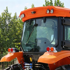 Tracteur agricole de 140 CV pour travaux en verger et labour des terres agricoles - Product Image 6