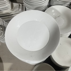 Cartons <span class=keywords><strong>en</strong></span> <span class=keywords><strong>gros</strong></span> de vaisselle <span class=keywords><strong>en</strong></span> céramique blanche mélangée pour restaurant, hôtel, maison, salle à manger - Product Image 4