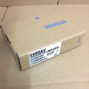 Módulo de Entrada Analógica Mitsubishi Q68DAV 1W4300, Módulo IO para Controlador Programable - Product Image 1