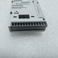 Módulo de Accesorios VFD E82ZAFSC100, Interfaz para la Serie Vector 8200, Automatización CNC, Expansión VFD, Módulo de Actualización VFD, Opción de Accesorio
