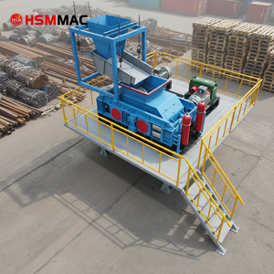 CE-zertifizierte tragbare Gold- und Sandaufbereitungsanlage mit Rollenbrecher und Vibrationssieb - Product Image 1