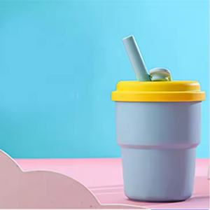 แก้วน้ำซิลิโคนสำหรับนักเรียนแบบพกพา ปิดผนึกแน่น ดื่มน้ำได้โดยตรง รุ่นใหม่ ขายดี ปรับแต่งได้ - Product Image 6