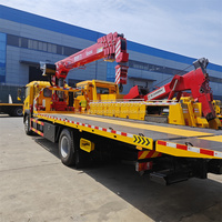 Grues montées sur camion HOWO 8x4 14-25ton camion de grue à bras télescopique droit