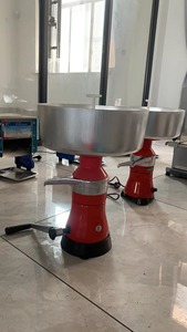 Separador de <span class=keywords><strong>leche</strong></span> y mantequilla centrífugo Manual a pequeña escala, separador centrífugo para crema agria - Product Image 3