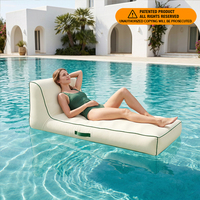 Chaise longue gonflable de qualité supérieure en tissu blanc crème avec bordure verte pour piscine, idéale pour les resorts