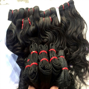 Extensiones de Cabello Humano Virgen Vietnamita Sin Procesar, Ondulado Natural, 20 Pulgadas de Largo, Mechones Dobles Cosidos a Máquina, Venta al Por Mayor - Product Image 1