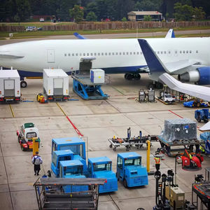 Авиалогистика на Ближнем Востоке: Преобразование торговых вызовов в возможности - Product Image 2