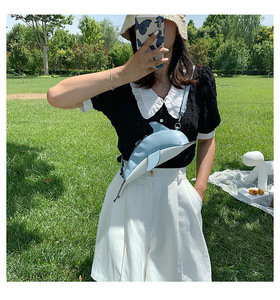 Mignon dessin animé dauphin forme femmes décontracté téléphone sac à main pochette sac à main élégant drôle personnalisé Pu cuir sac à bandoulière - Product Image 2