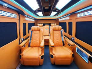 อุปกรณ์ตกแต่งภายใน<span class=keywords><strong>รถ</strong></span>ตู้โตโยต้าไฮเอซดีเซลแบบใหม่ ชุดอัพเกรด<span class=keywords><strong>ภายใน</strong></span> <span class=keywords><strong>VIP</strong></span> พร้อมฉากกั้น<span class=keywords><strong>รถ</strong></span>ยนต์และเบาะนั่ง - Product Image 3