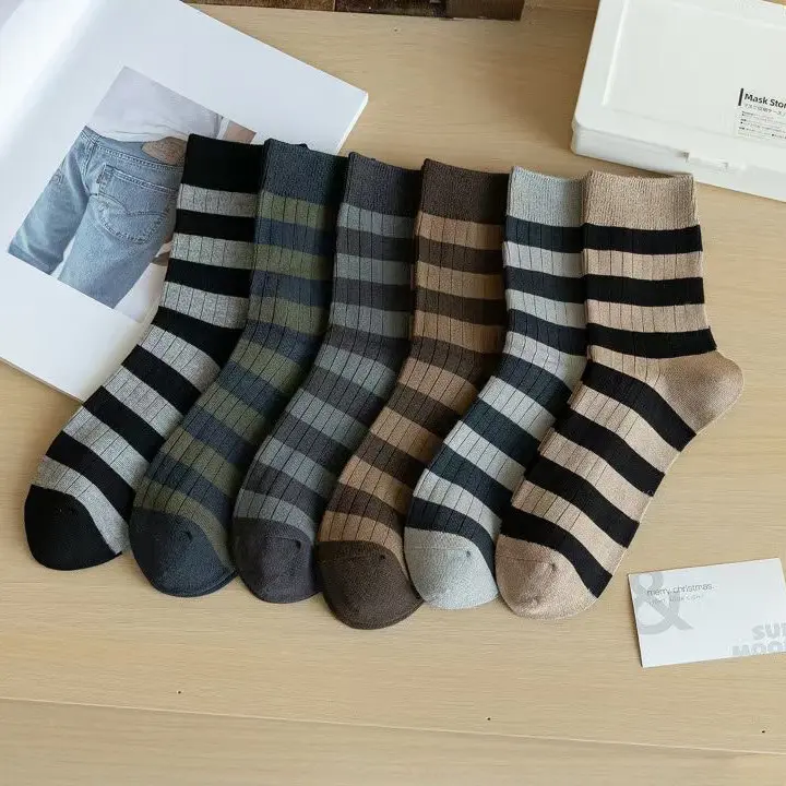 Vente chaude Chaussettes personnalisées Chaussettes en coton pour hommes de haute qualité Unisexe