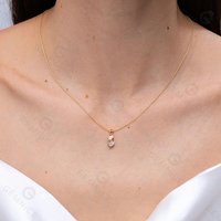 Collier pendentif en opale double spirale de haute qualité Gemnel avec CZ