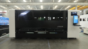 GWEIKE P SERIES 3000*1500MM MACHINE À BRODER PAR ORDINATEUR MACHINE À DÉCOUPER AU LASER À FIBRE FERMÉE - Product Image 5