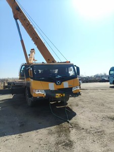 รถเครน XCM QY75kc 75 ตัน มือสอง รุ่น Qy75kc เครน Stc750 Stc800t6 Stc550t Stc250s Xct25 Xct55 เครนเคลื่อนที่มือสอง 75 ตัน - Product Image 5