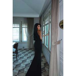 Robe de soirée noire à taille empire, manches courtes, décorations perlées et sequins, motifs floraux et plumes 3D, longueur ras du sol, coupe droite, pour bal de promo, taille XL - Product Image 1