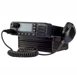 Station de base automobile numérique DM4600 XIR M8660, portée 0-10 km, VHF/UHF, résistance à l'eau IPX5 - Product Image 3
