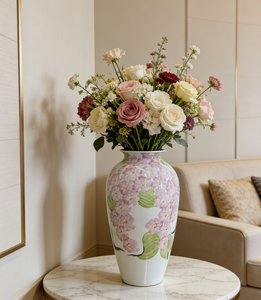 Vase à fleurs violet et blanc de style rustique, un motif d'accentuation charmant pour la décoration de style ferme. - Product Image 1