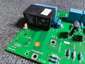 Tuyệt vời giá Inverter FC-302/102/202 Lọc hấp thụ sạc hiện tại hạn chế tấm tụ cân bằng Hội Đồng Quản trị 690V 130b7267 - Product Image 3