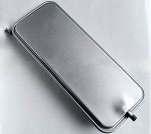 Serbatoio di <span class=keywords><strong>espansione</strong></span> della <span class=keywords><strong>caldaia</strong></span>, serbatoio di <span class=keywords><strong>espansione</strong></span> rettangolare per <span class=keywords><strong>caldaia</strong></span> sospesa, pezzi di ricambio per scaldabagno a gas - Product Image 1