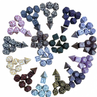 Nouvel ensemble de dés polyédriques rétro de 18 mm, 16 styles, motif antique complexe, en plastique, faits à la main, multi-faces, numérotés