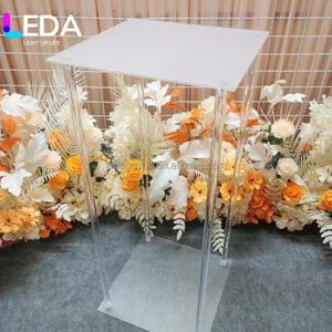 Centros de Mesa Decorativos para Bodas con Diseño Nuevo de LEDA, Soporte de Flores Acrílico Dorado para Bodas - Product Image 6