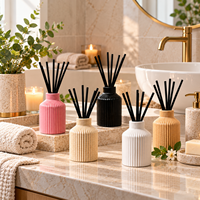 Bouteille diffuseur à roseaux en céramique côtelée nordique de 190 ml, moderne et minimaliste, pour aromathérapie et décoration intérieure – Vente en gros
