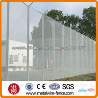 Clôture de sécurité 358 haute sécurité à prix d'usine, système de clôture périmétrique d'aéroport en treillis soudé anti-coupure avec revêtement PVC