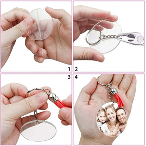 Porte-clés en plastique vierge à motif de dessin animé avec anneaux pour loisirs créatifs - Cadeaux souvenirs personnalisés légers - Product Image 5