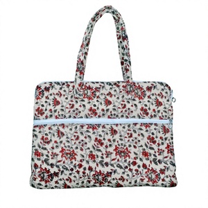 Funda para Portátil Acolchada con Estampado Digital 100% Algodón, Ecológica y Duradera, con Asa, Estilo Clásico para Negocios, Convertible en Mochila - Product Image 1
