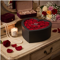 Boîte cadeau en forme de cœur avec logo personnalisé, boîte en papier rigide avec couvercle transparent pour fleurs, chocolats, bijoux