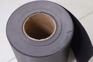 Offre Spéciale – Barrière d'humidité DPC en polyéthylène lisse et durable de 500 µm pour la protection des dalles de sol et des bassins – Modèle industriel moderne - Product Image 5