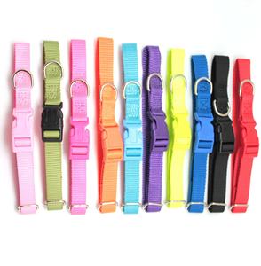 Verstellbares Hunde halsband aus weichem Nylon mit Schnalle - Product Image 1