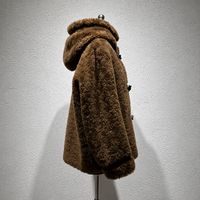Manteau en fausse fourrure marron sur mesure avec capuche en laine, fermeture à boutons, poches passepoilées, coupe oversize, chaud, pour l'automne et l'hiver, style décontracté