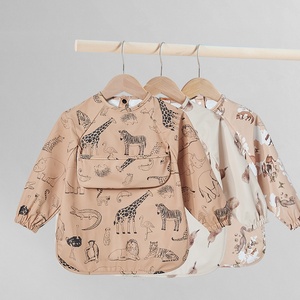 Tablier et bavoir d'alimentation pour bébé, à manches longues, imperméable, ultra-doux, anti-salissures, motif dessin animé, pour l'été 2024, pour enfants danois - Product Image 1