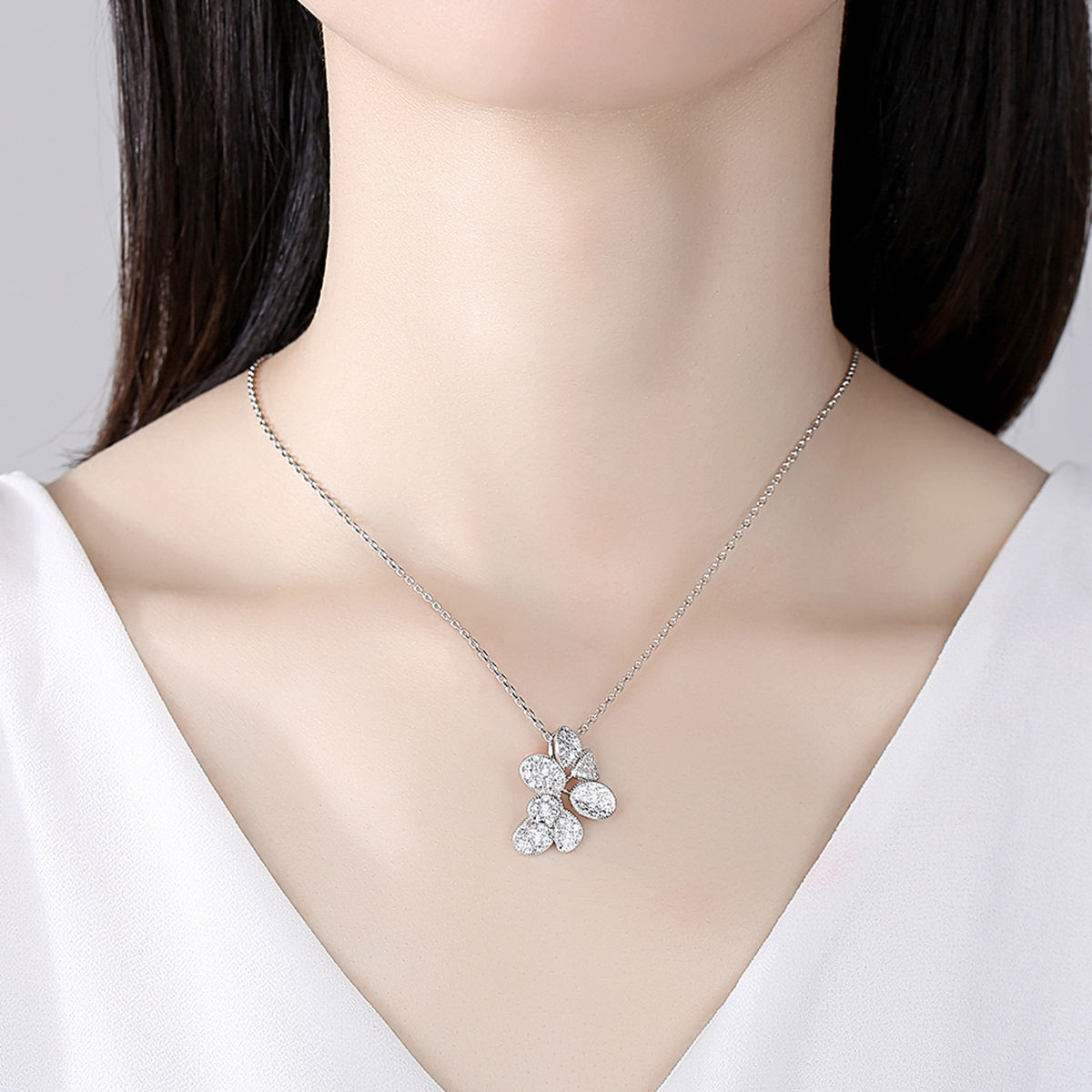 LUOTEEMI Women Wedding Engagement Instance Link Chain Real Rhodium Gold  Plated Gorgeous White Flower Necklace