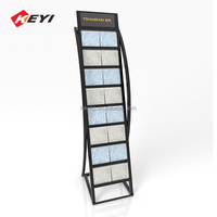 Étagères de présentation pour magasin de détail personnalisées, étagères en métal pour draps, gondoles, présentoirs textiles