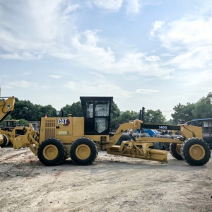 รถเกรดเดอร์มือสอง Caterpillar 140G ของแท้ ลดราคาพิเศษ พร้อมริปเปอร์และใบมีด สำหรับงานก่อสร้างถนน - Product Image 2