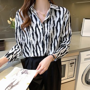 <span class=keywords><strong>Camicia</strong></span> Estiva da <span class=keywords><strong>Donna</strong></span> all'Ingrosso, Design Ampio con Stampa a Colori, Manica Lunga, per Ufficio e Business Casual - Product Image 2