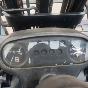 Used for Diesel Forklift 3 Ton Capacity Heavy Duty Forklift Non-slip Off-road Tires Lift Truck for Warehouse <b>Material</b> - Product Image 5