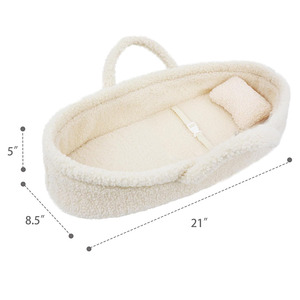 7196 Universal blanco esponjoso de piel sintética de cordero oso de peluche muñeca Moisés cesta con mango portátil portador grande lindo Moisés para muñecas - Product Image 2