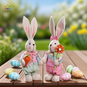 สินค้าขายดี: ของตกแต่งเทศกาลอีสเตอร์ - ตุ๊กตากระต่ายขนนุ่ม ประดับด้วยดอกแครอทสุดน่ารัก สีชมพู/เขียวอ่อน/น้ำตาล ขนาดใหญ่ ตั้งได้ - Product Image 2
