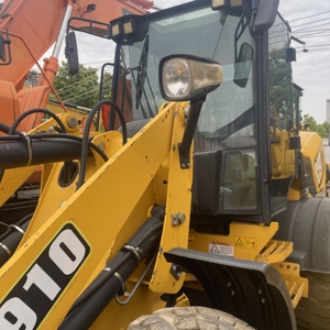 Chargeuse sur pneus CAT 910M d'occasion, chargeuse sur pneus compacte de 9 tonnes, matériel de construction Caterpillar - Product Image 2