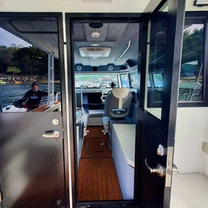 CE-Zertifiziertes 9 m (30 Fuß) Aluminium-Fischerboot mit Vollkabine für Freizeit und Unterhaltung mit Außenbordmotor zu verkaufen - Product Image 3