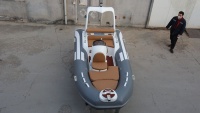 Bateau pneumatique rigide certifié CE RIB-390CL, fond en fibre de verre, bateau d'accompagnement pour yacht, certifié CE, pour utilisation en haute mer