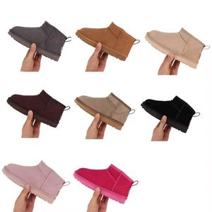 Bottines classiques Dahaixingchen pour femmes, à semelle épaisse, en cuir véritable, légères, en coton, pour la neige - Product Image 2