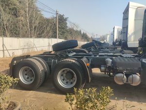 2025年中国製シノトラック（Sinotruk）Howo NX 6x4 ユーロIIディーゼルエアサスペンション搭載トラック販売中 - Product Image 2
