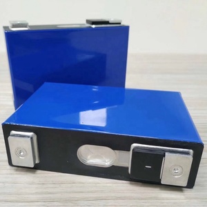 ราคาถูก แบตเตอรี่ 3.7V เซลล์ NMC 50 ก้อน โซลาร์เซลล์ NCM ลิเธียมไอออน แบบแท่งปริซึม 3.7V 50Ah 40Ah - Product Image 4