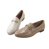 2023 chaussures plates pour dames chaussures en cuir pour femmes et dames croc cuir dames décontracté femmes mules